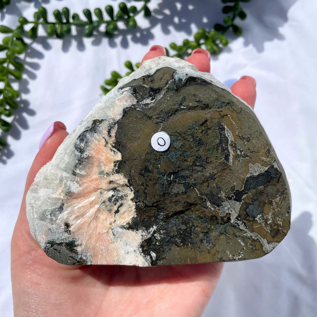 Apophyllite Cluster O