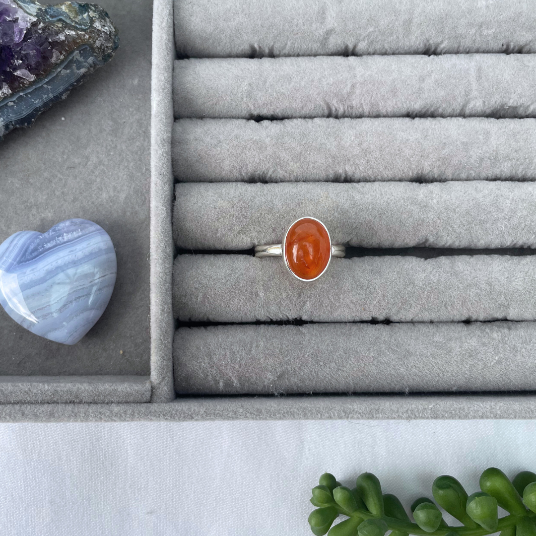 Carnelian Oval Sterling Silver Ring | R | 8.75 | 58.9mm