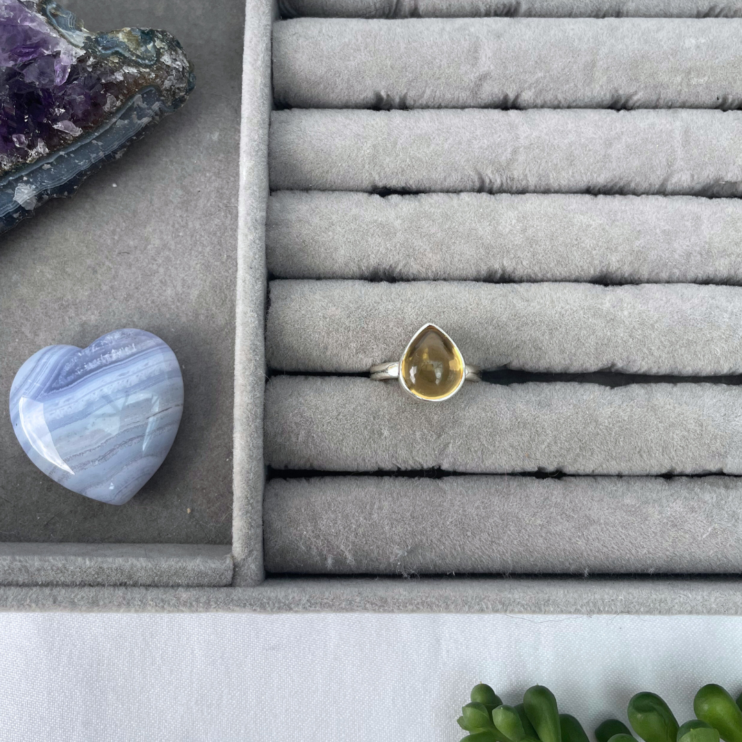Citrine Teardrop Sterling Silver Ring | L 1/2 | 6 | 51.9mm