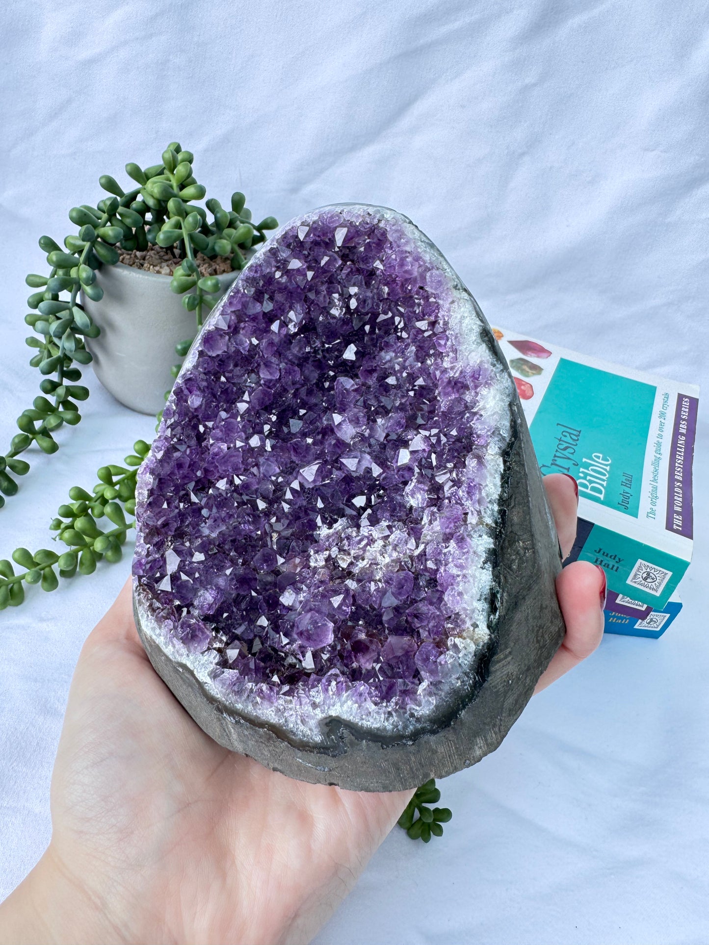 Amethyst Cut-base Freeform A
