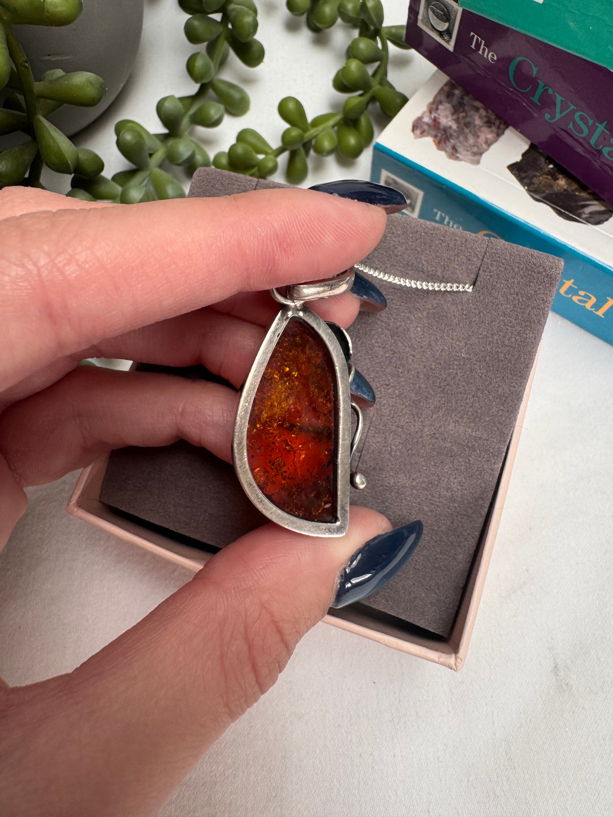 Amber Leaf Detail Sterling Silver Necklace