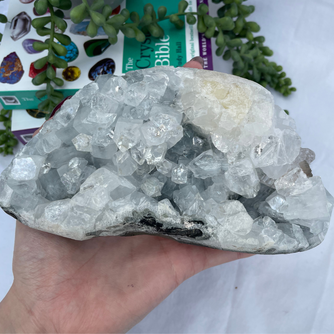 Apophyllite Cluster B