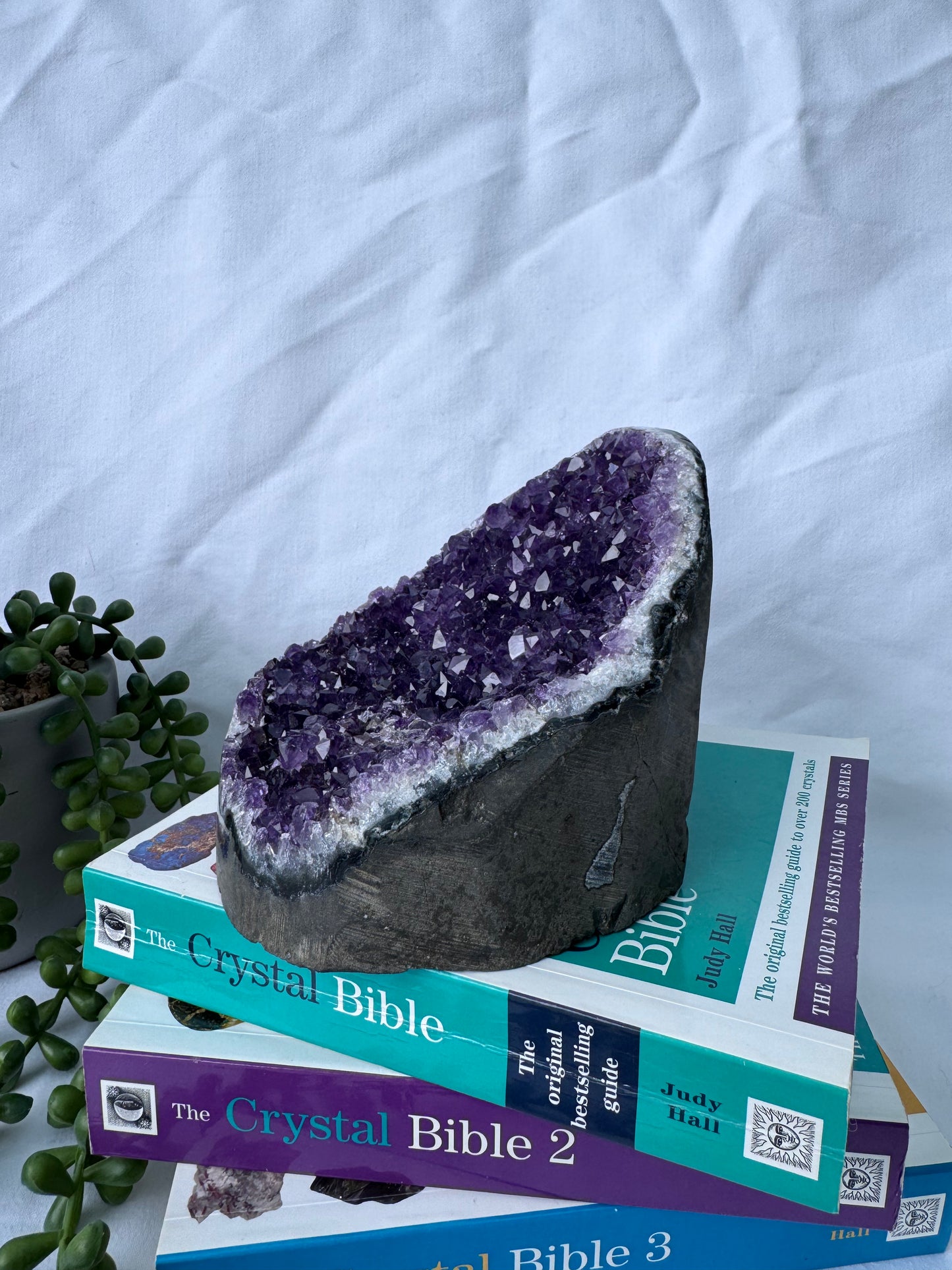 Amethyst Cut-base Freeform A
