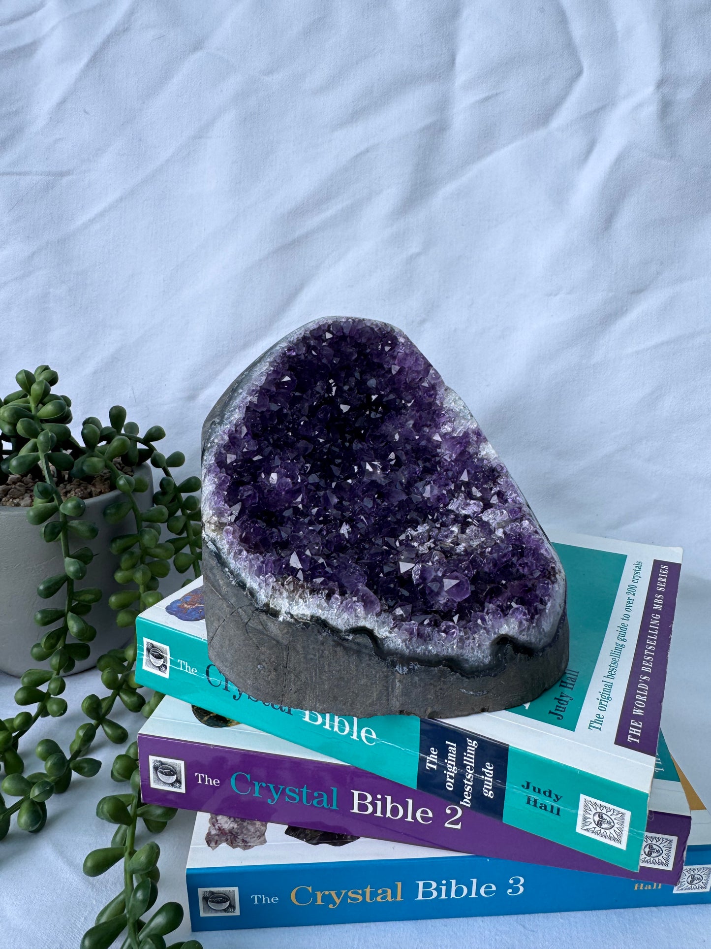 Amethyst Cut-base Freeform A