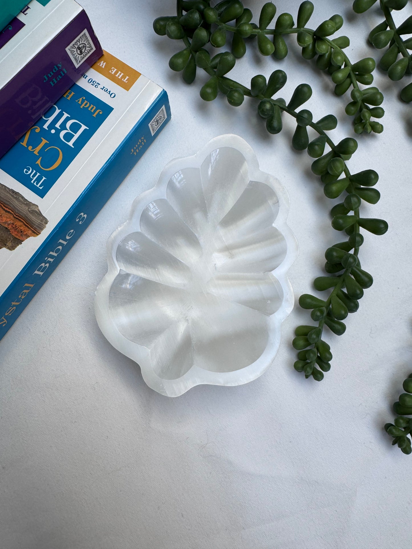 Selenite Leaf Bowl