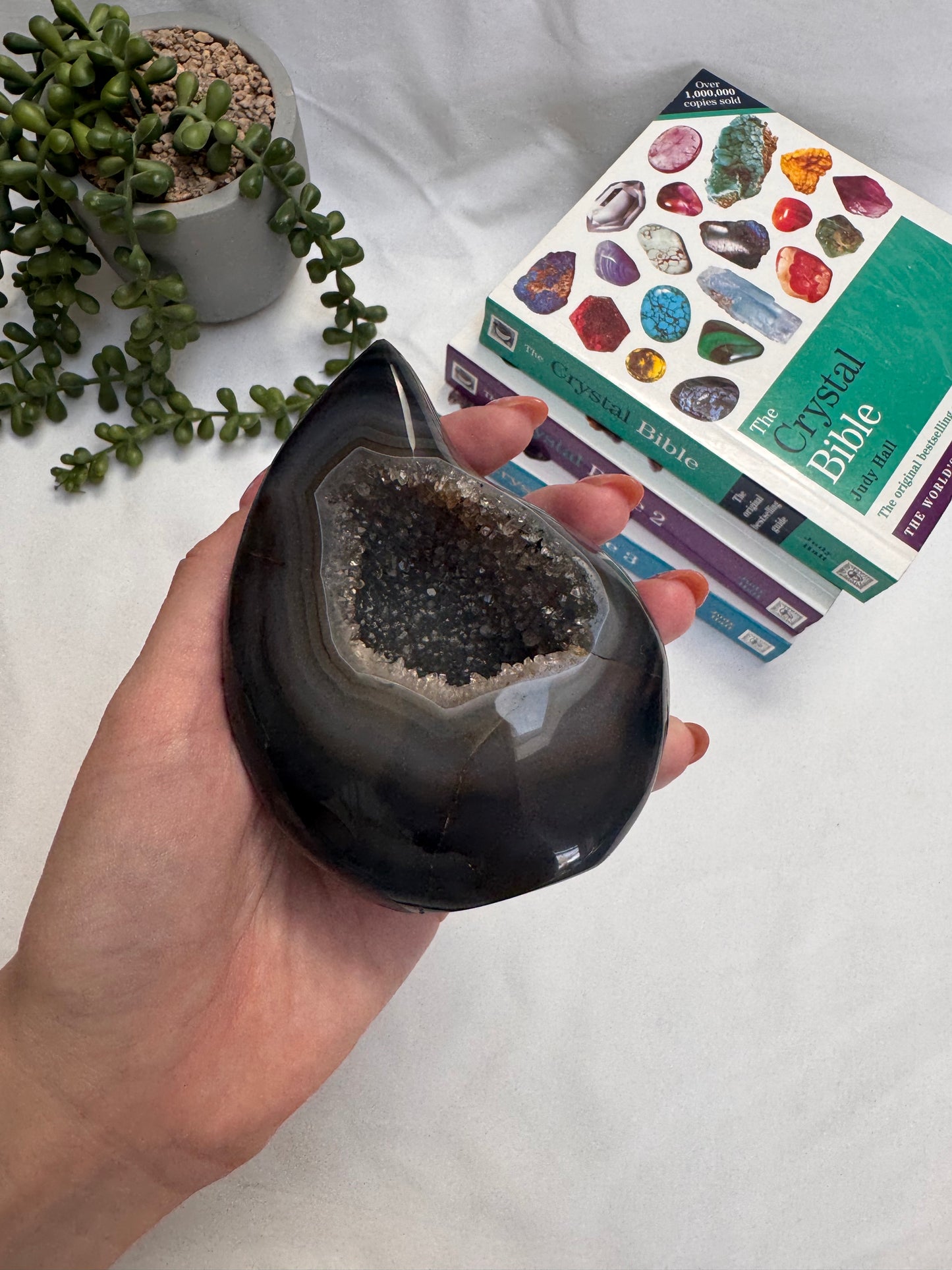 Agate Geode Water Drop
