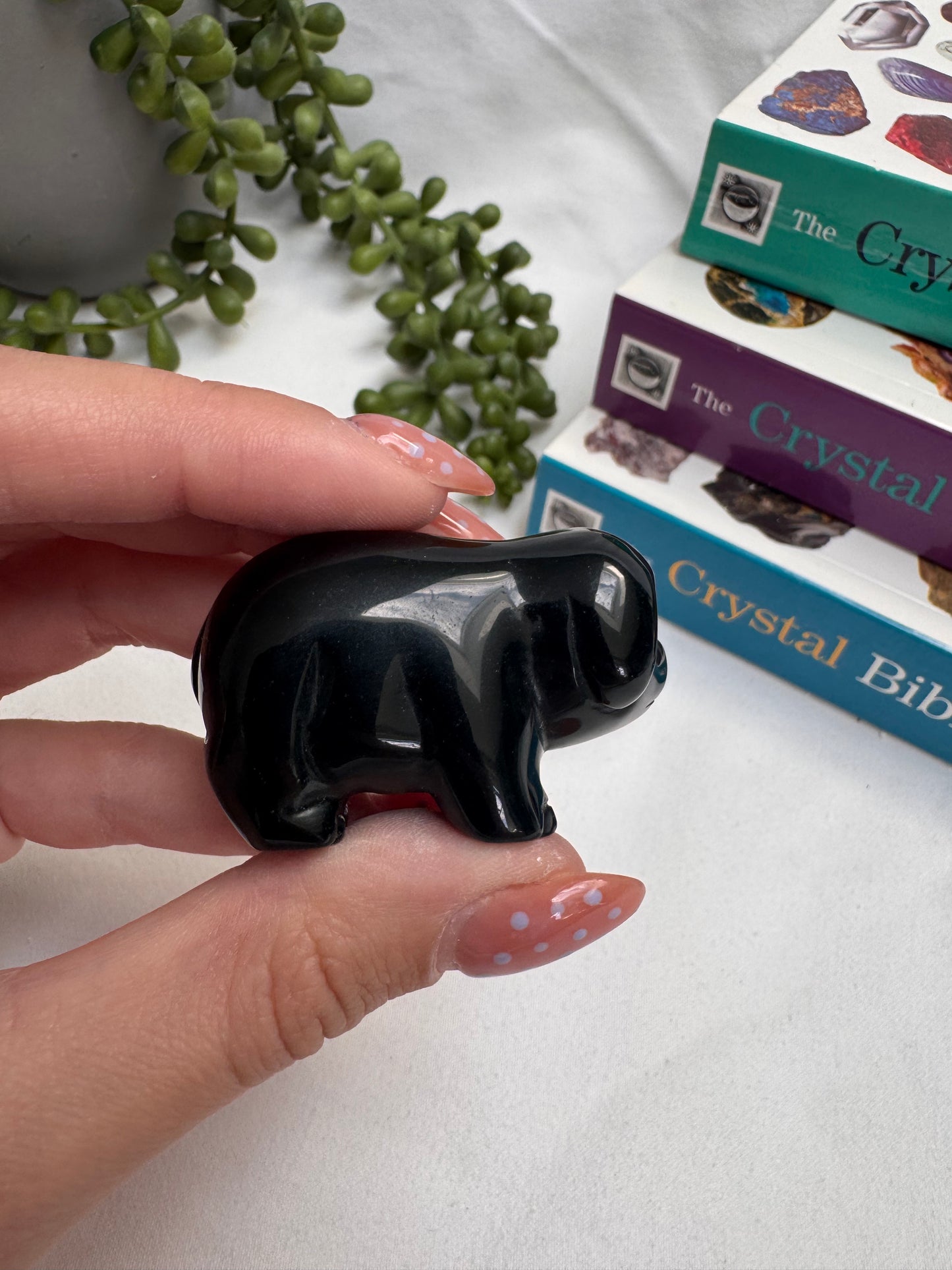 Obsidian Pig Carving