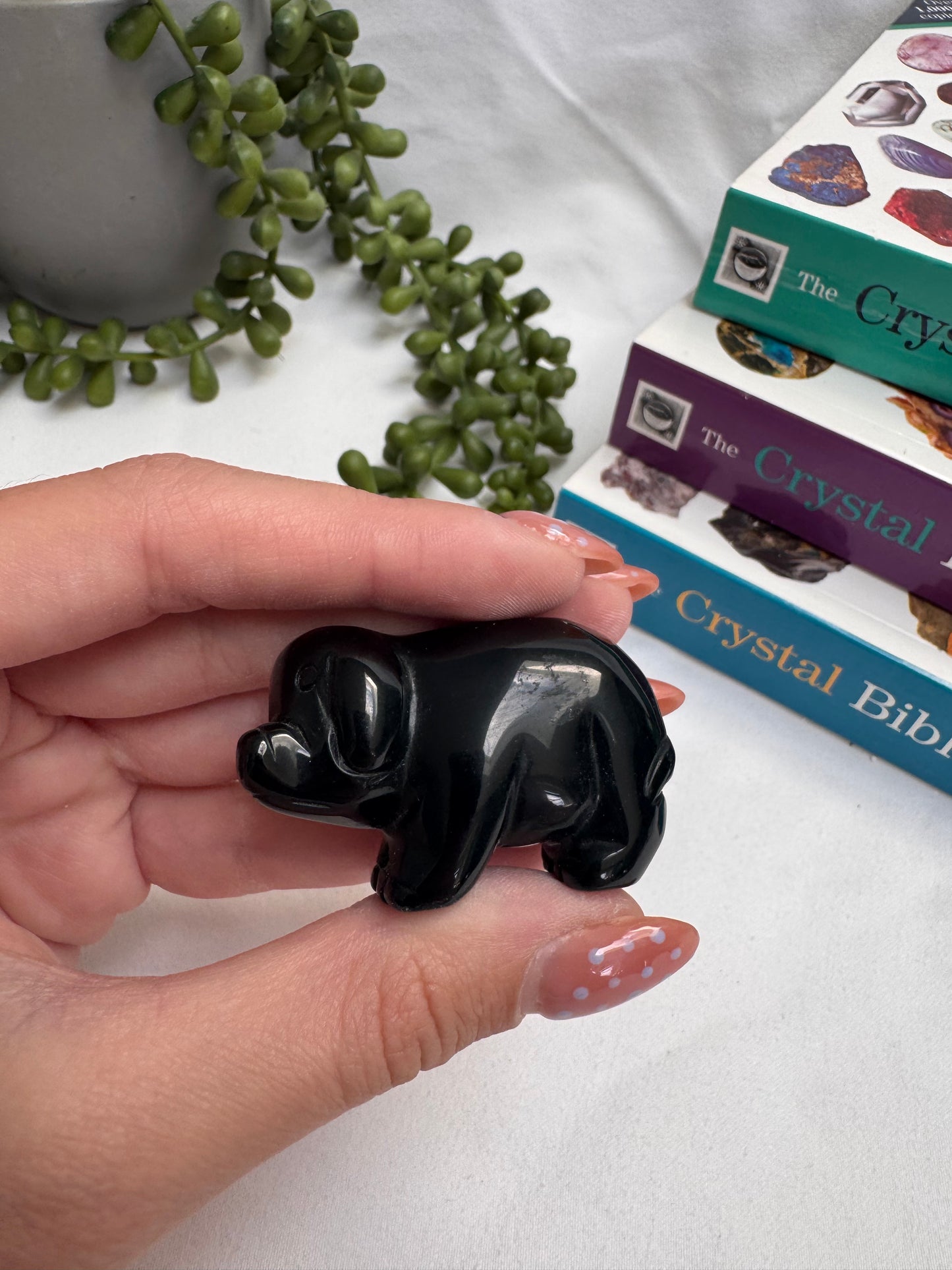 Obsidian Pig Carving