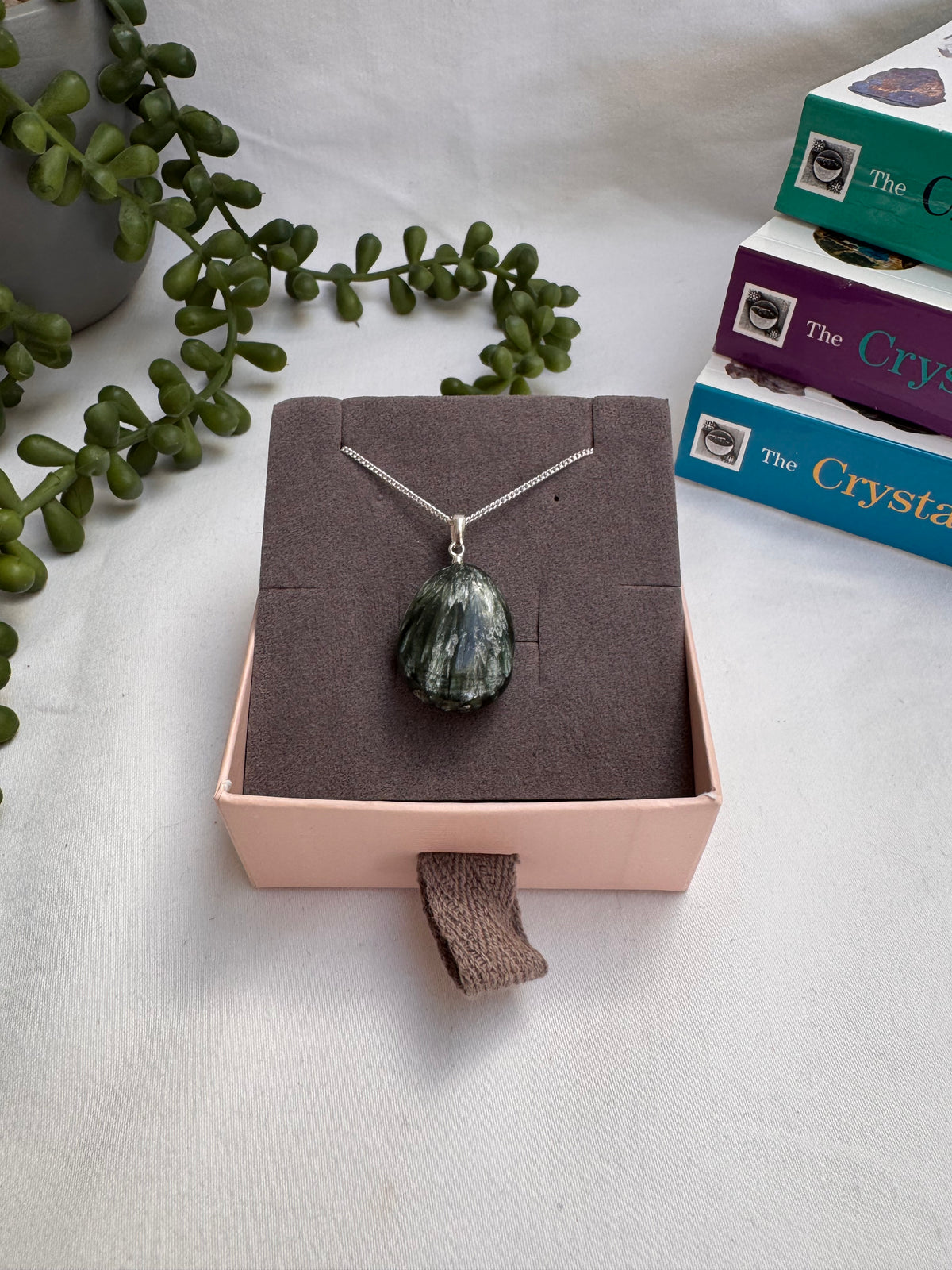 Seraphinite Oval Necklace
