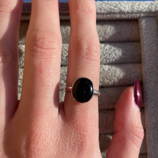 Whitby Jet Oval Sterling Silver Ring | O | 7.5