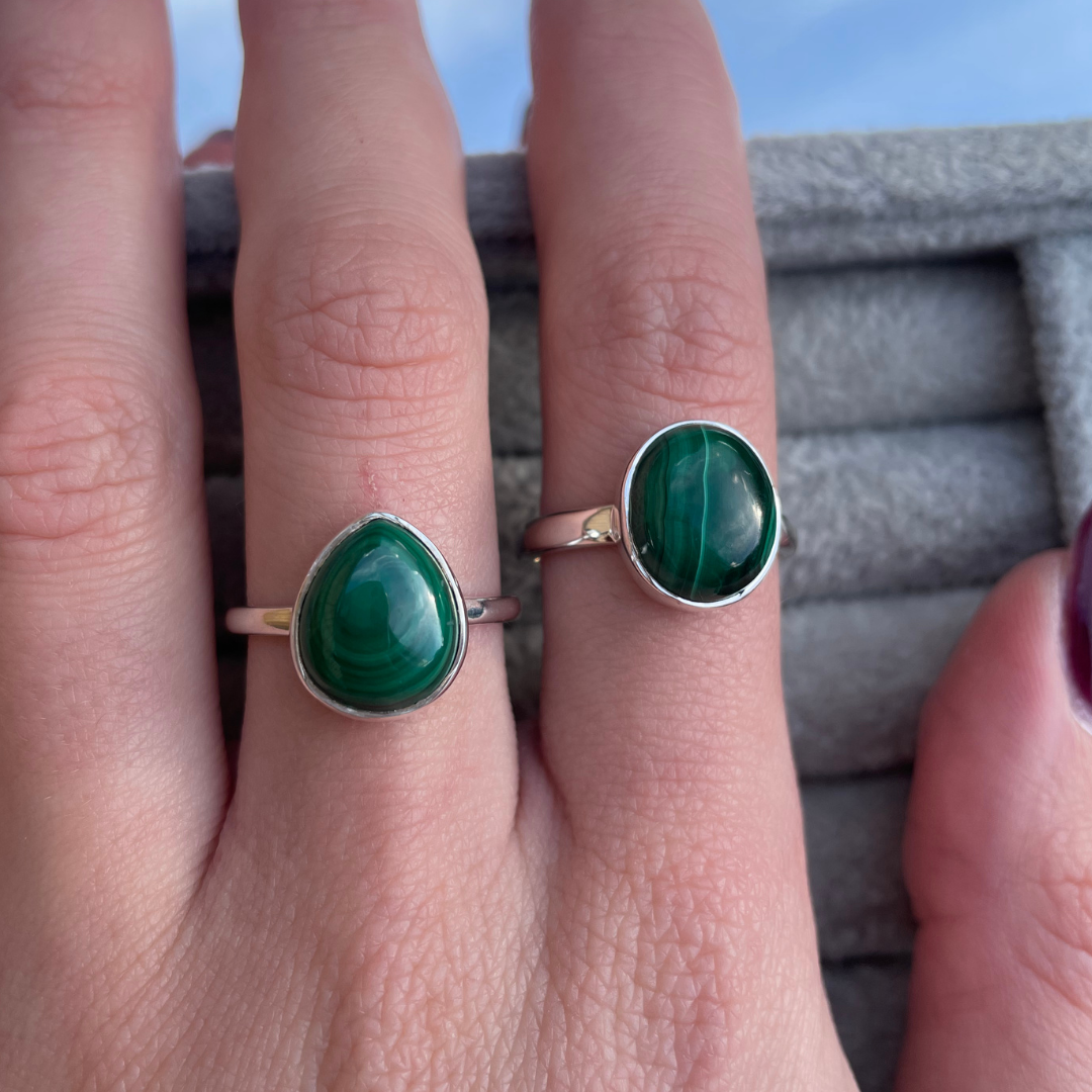 Malachite Teardrop Sterling Silver Rings | Q | 8