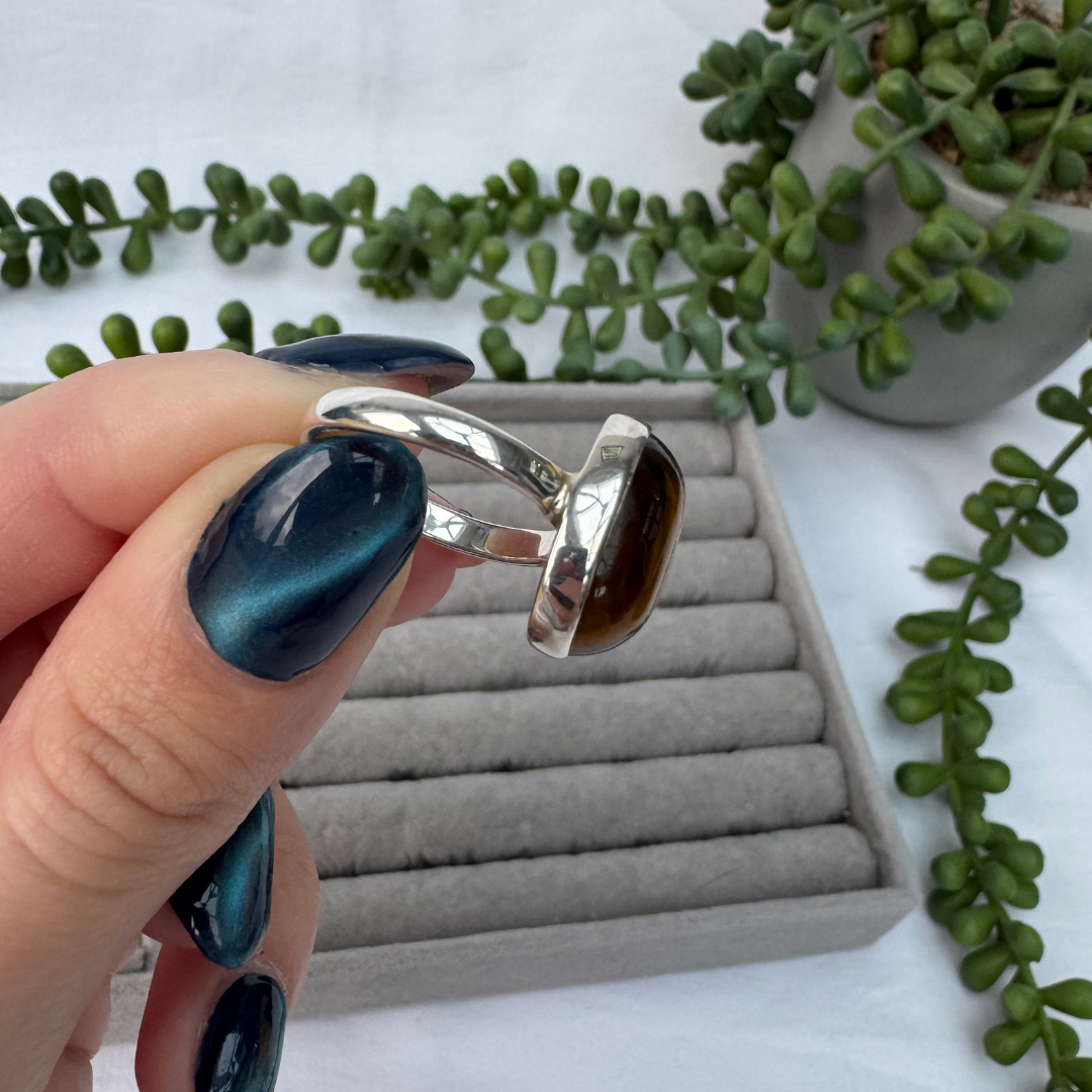 Tigers Eye Sterling Silver Oval Ring | P | 8