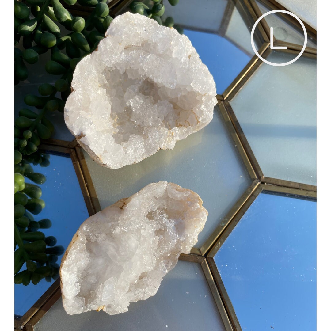 Quartz Clusters | Quartz Geode Pieces